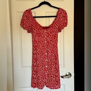 ABERCROMBIE & FITCH / CHERRY RED / WHITE / DITZY FLORAL / PUFF SLEEVE MINI DRESS